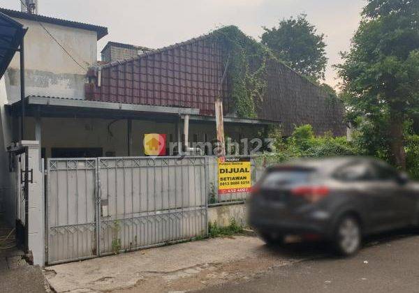 Rumah Di Pulomas, Jakarta Timur Butuh Renovasi - LT.148 - SHM 1