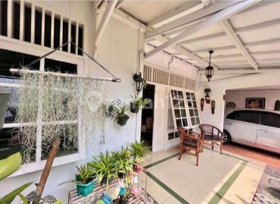 Rumah di Kebayoran Lama