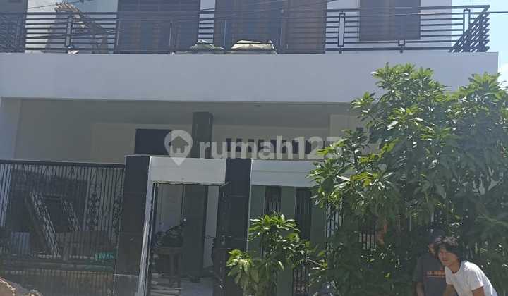Rumah Komplek Migas Joglo