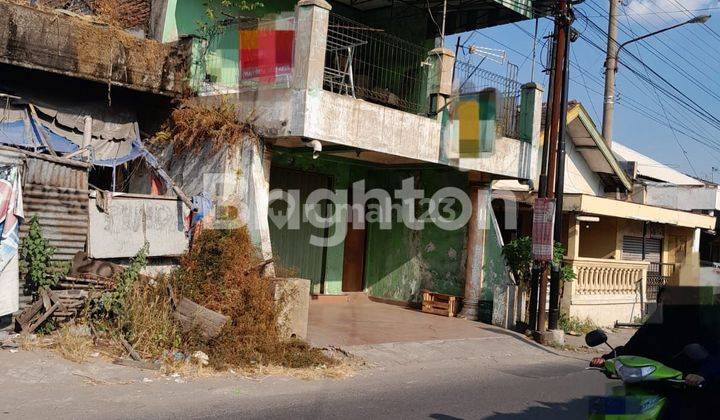 SOLO,  CEMANI , RUMAH PINGGIR JALAN, LOKASI RAMAI DAN PADAT PENDUDUK, COCOK UNTUK USAHA 2