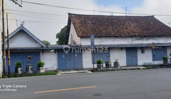 Rumah Besar Dan Kokoh Sertifikat Hak Milik 1