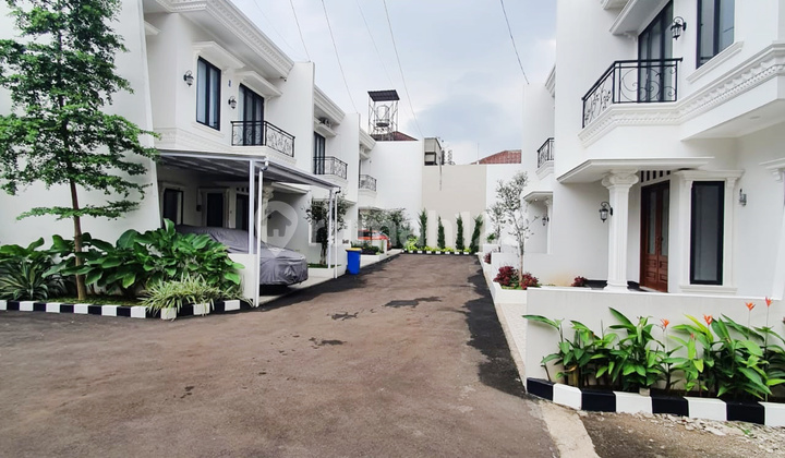 Rumah Bagus Di Casa View, Jl Raya Jati Makmur Jati Asih Bekasi 2