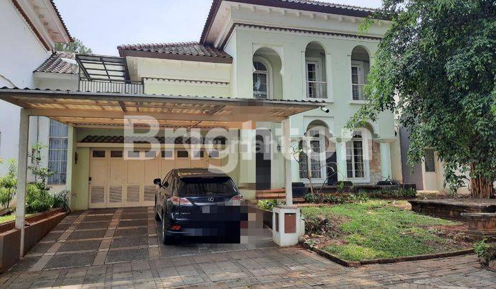 Rumah mewah dan asri 2 lantai Boulevard Taman Giriloka 1