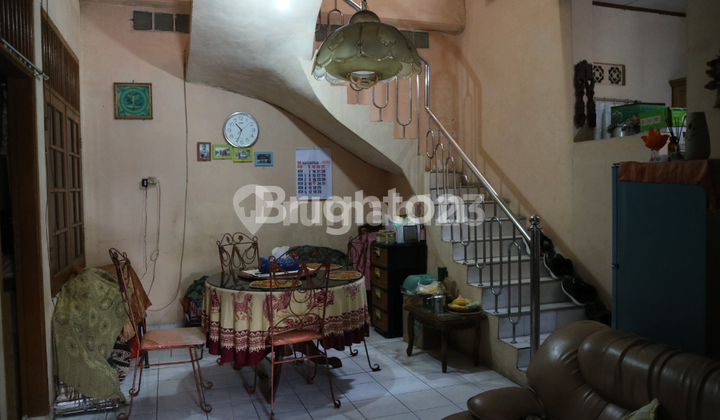ruang makan rumah murah turun harga drastis