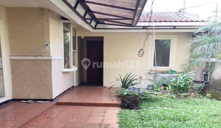 Rumah Tengah Kota di Komplek Alamanda Dago Permai 2