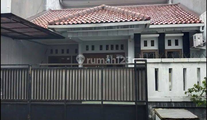 Rumah Cantik Di Rawamangun Lingkungan Nyaman Dan Aman 2