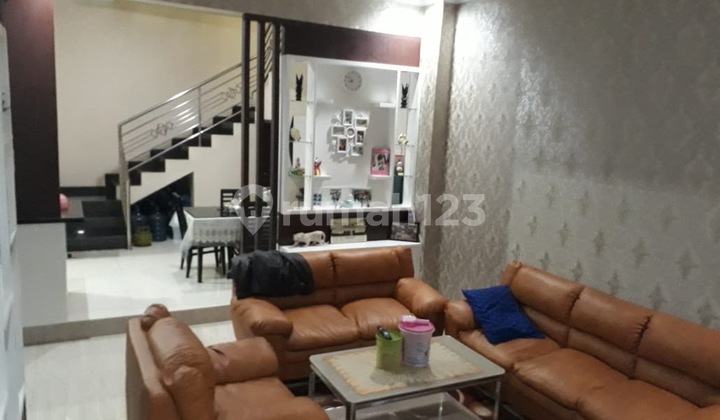 Rumah Kokoh Lingkungan Nyaman Di Antapani Bdg