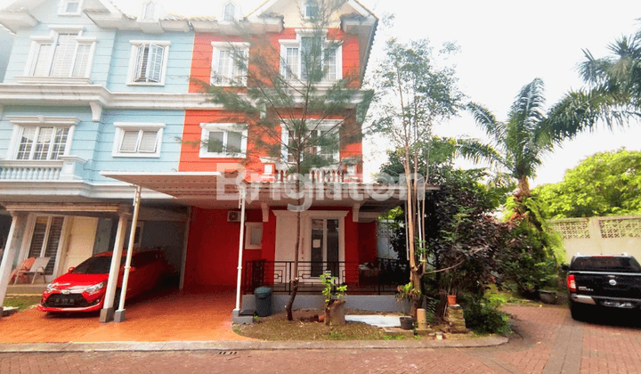 Rumah Cantik Hook Omaha Village 3 Lantai Super Fully Furnish Gading Serpong Tangerang 1