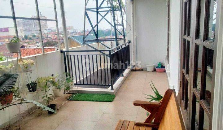 Rumah Eklusive Dan Elegan di Kawasan Pemukiman Elite Depok Jawa Barat 2