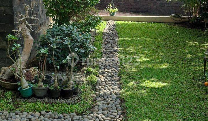 Rumah Terawat Bagus di Antapani Bandung  2
