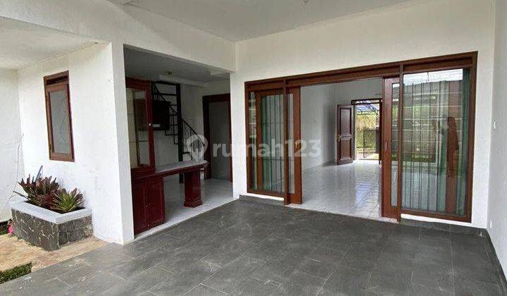 Rumah 2 Lantai Bagus Unfurnished SHM di Pondok Hijau , Bandung 2