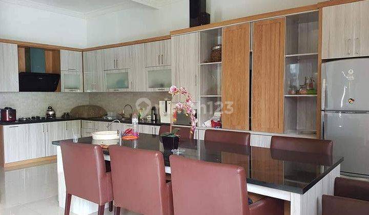 Rumah Unit Pojok Full Furnish 3 Lantai Pesantren Cimahi Utara 1