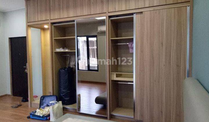 Jual Rumah Baru Minimalist Lebar 8 Pik 2