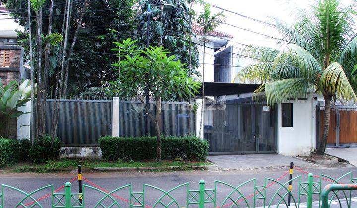 Rumah Megah Di Lokasi Prestigius Senopati, Kebayoran Baru 2