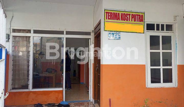 TURUN HARGA ... Rumah Kos Pria Dekat Kampus Univ.  Muhammadiyah dan Unitri Malang 2