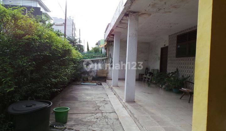 JUAL CEPAT RUMAH TUA JL KAPUAS JAKPUS BISNIS AREA STRATEGIS LOKASINYA. HARUS JUAL CEPAT MURAH 1
