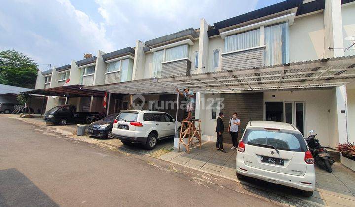 Rumah Minimalis Full Renov di Komplek Setra Duta, Bandung 1