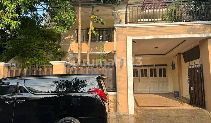 Rumah Mewah Area Elit Setiabudi Jakarta Selatan