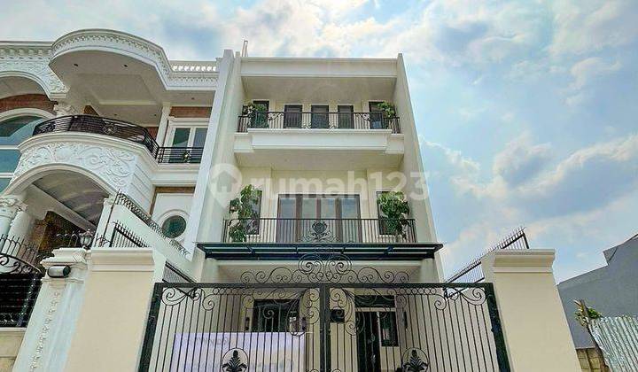 New House in Elite Area Pondok Indah South Jakarta