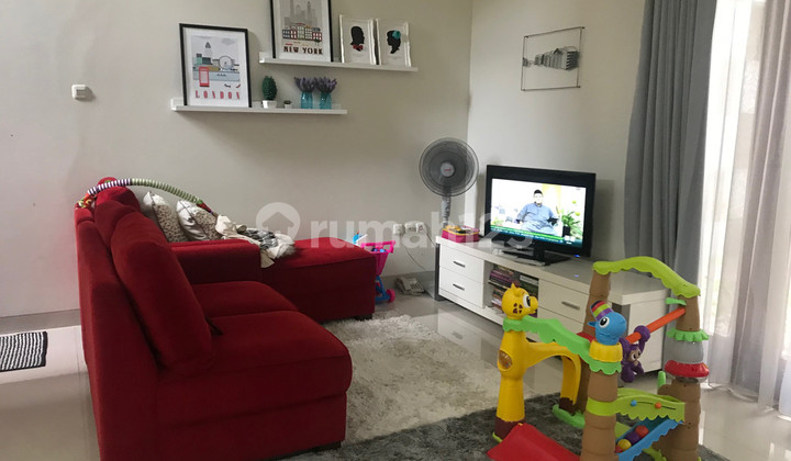 RUMAH CANTIK DI CILANDAK GREENHILL MARGASATWA JAKARTA SELATAN RUMAH CANTIK DI CILANDAK GREENHILL MARGASATWA JAKARTA SELATAN