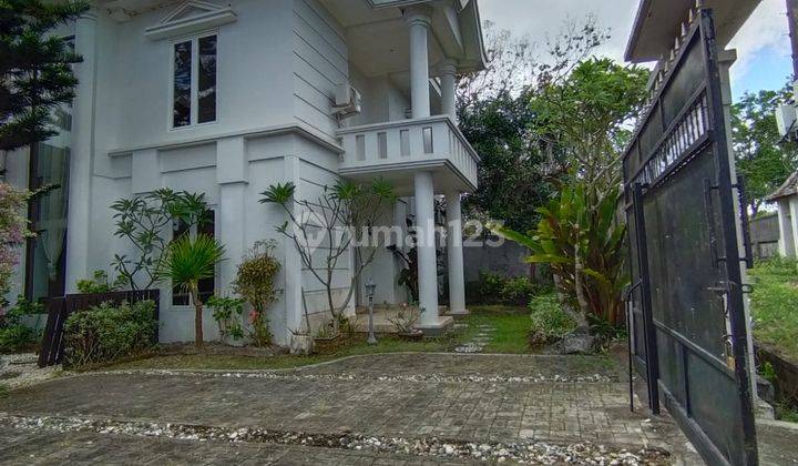 Rumah Villa di Jimbaran 1