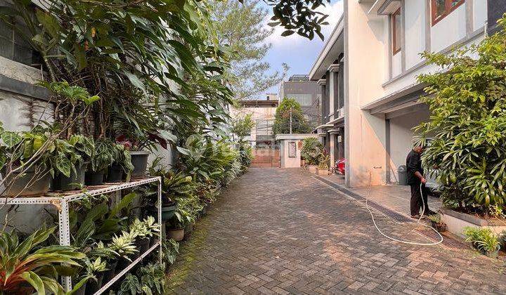 Rumah 2 Lantai Dalam Townhouse Di Benda Kemang 2