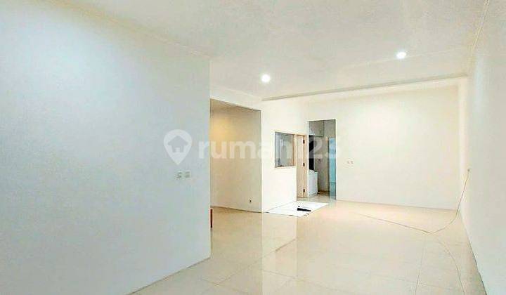 Rumah siap huni dalam komplek lebak bulus 2