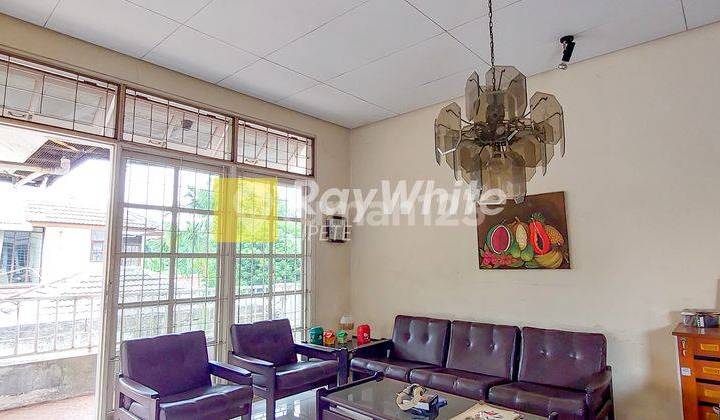 Rumah lama dalam komplek lebak bulus 2