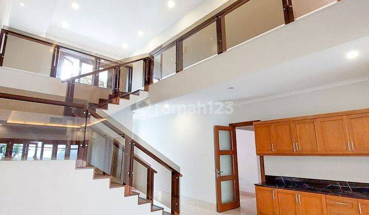 Rumah minimalis spec mewah di lebak bulus 1