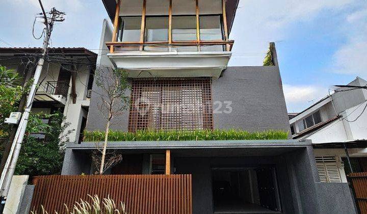 Rumah Cantik, Siap Huni Di Kawasan Pondok Indah 1