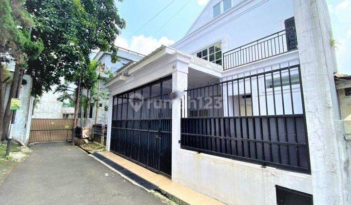 Rumah Cantik Bagus Minimalis Fatmawati Cilandak Jakarta Selatan. 2