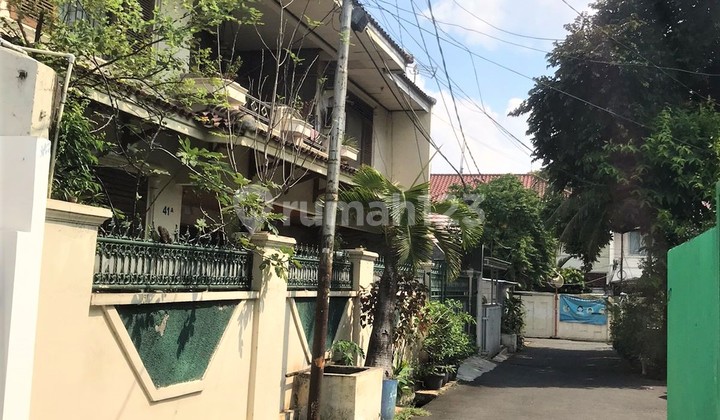 Rumah di Tebet Barat, Jakarta Selatan. 2