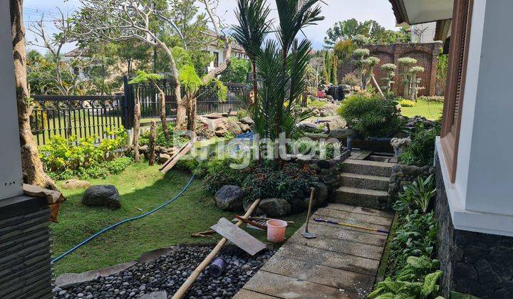 RUMAH 2 LANTAI 1.003 M2 DI JL PUNCAK TIDAR MALANG 2