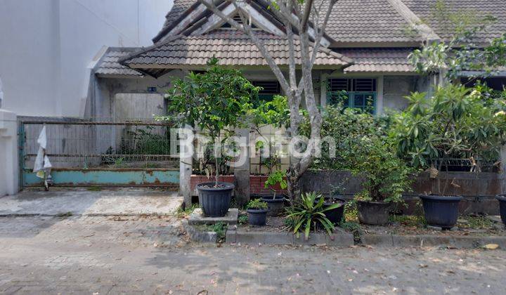 Rumah Lama Di Perumahan Cluster Elite Solo Baru  2