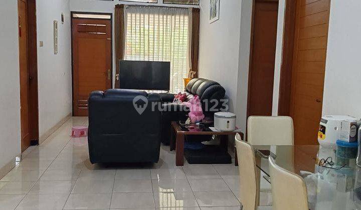 Dijual Rumah di Taman Kopo Indah 3 Kondisi Terawat Semi Furnished 2