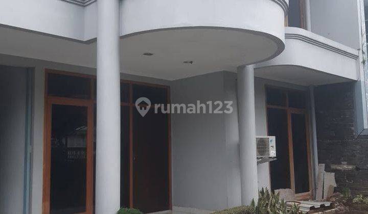 Dijual Rumah di Setra sari Kulon 2 Lantai  1