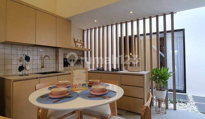 Luxury Furnished Beautiful House in Tatar Wangsakerta, Kota Baru Parahyangan