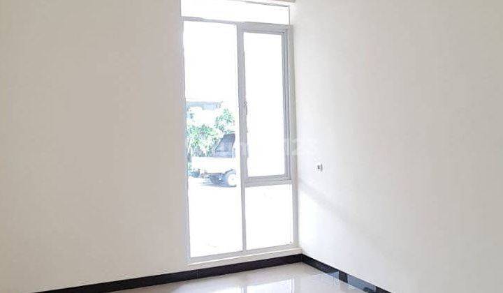 Dijual Rumah Baru  Di Springville, Taman Kopo Indah 2