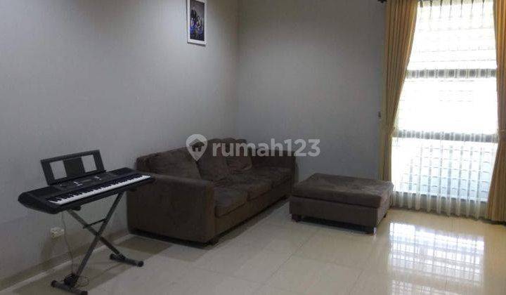 Jual Rumah 2 Lantai Di Istana Regency Sudirman Semi Furnised Terawat 1