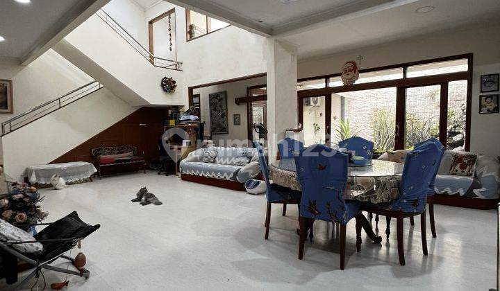 Batununggal Rumah 2 Lantai Semi Furnished  Bagus 2