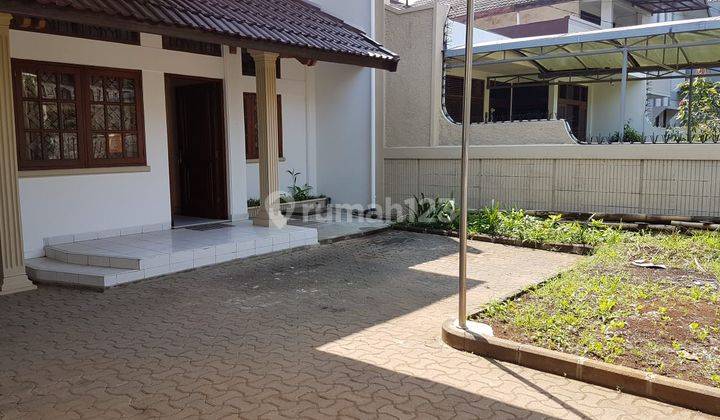 Setramurni Rumah 2 Lantai Furnished Terawat 1