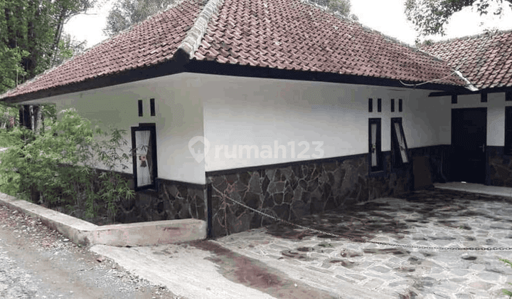 Villa Rumah Peristirahatan Di Kp Pasanggrahan Purwakarta 2