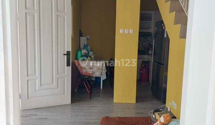 Rumah Semi Furnish Posisi Hook Di Omaha Village Tangerang 9377 CW 2