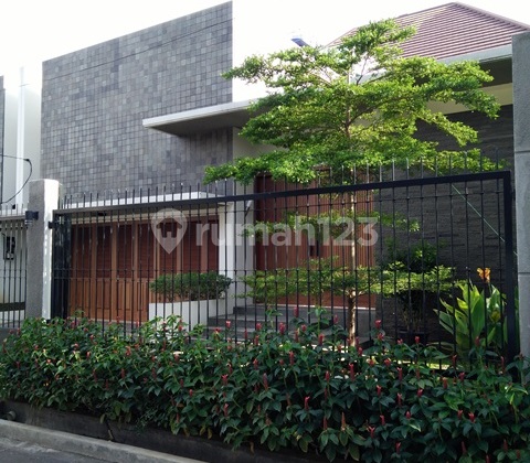 Kemang, Rumah Baru Dalam Kompleks 2