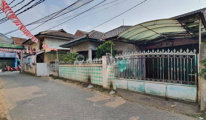 Rumah Lokasi Strategis dan Terdapat Bangunan Ruko @Jl Taman Asri Lama, Cipadu 1