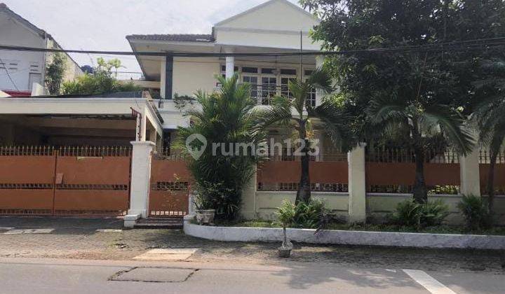 Rumah Siap Huni Dengan Lokasi Bagus Di Daerah Pancoran 1