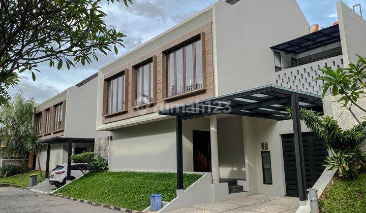 Rumah cantik dalam townhouse jagakarsa 1