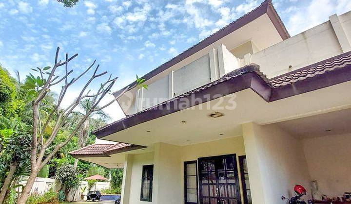 Rumah mewah di pondok indah