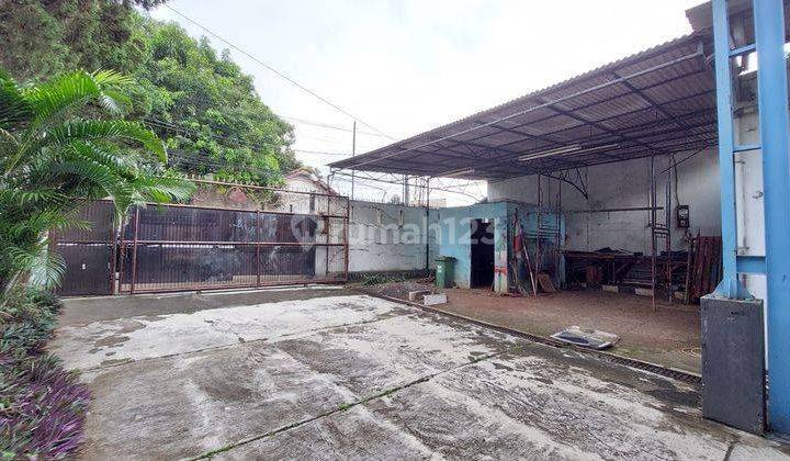 Rumah bekas workshop di kebagusan 1