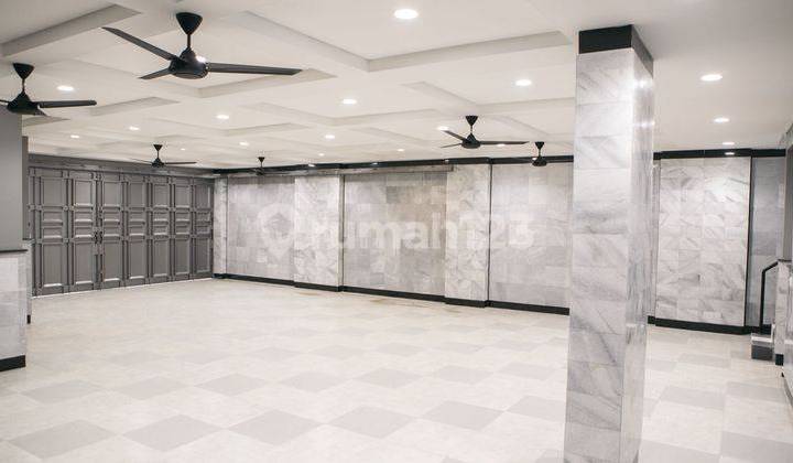 Rumah mewah di kawasan kebayoran baru 2